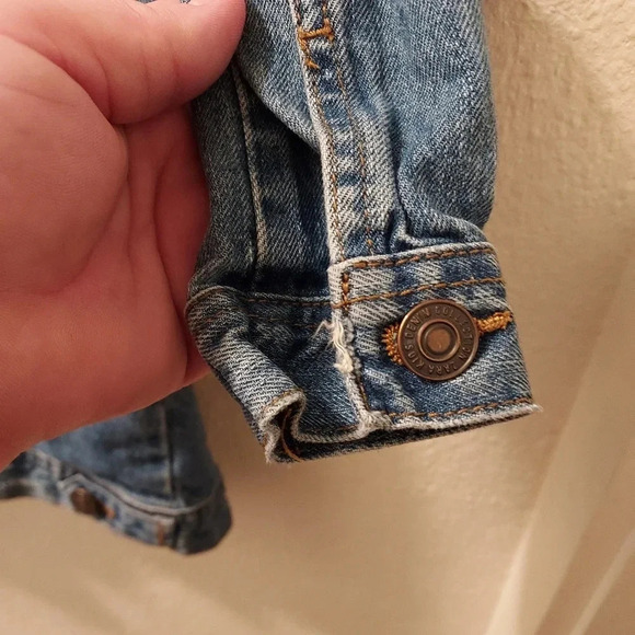 Zara Kids Distressed Denim Jacket Sizes 5 - Picture 3 of 5